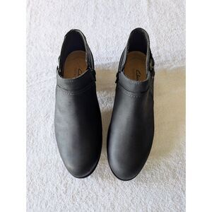 Clarks Collection 7 Black Ankle Boots Booties Zip Velcro Block Heel
